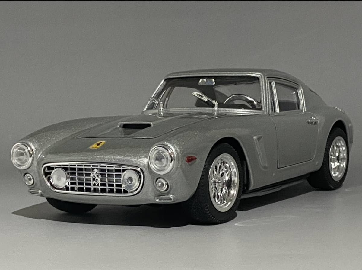 自動車 Ferrari 250 GT Berlinetta SWB (1961) Ferrari 250 GT Berlinetta SWB (1961) – Amalgam Collection